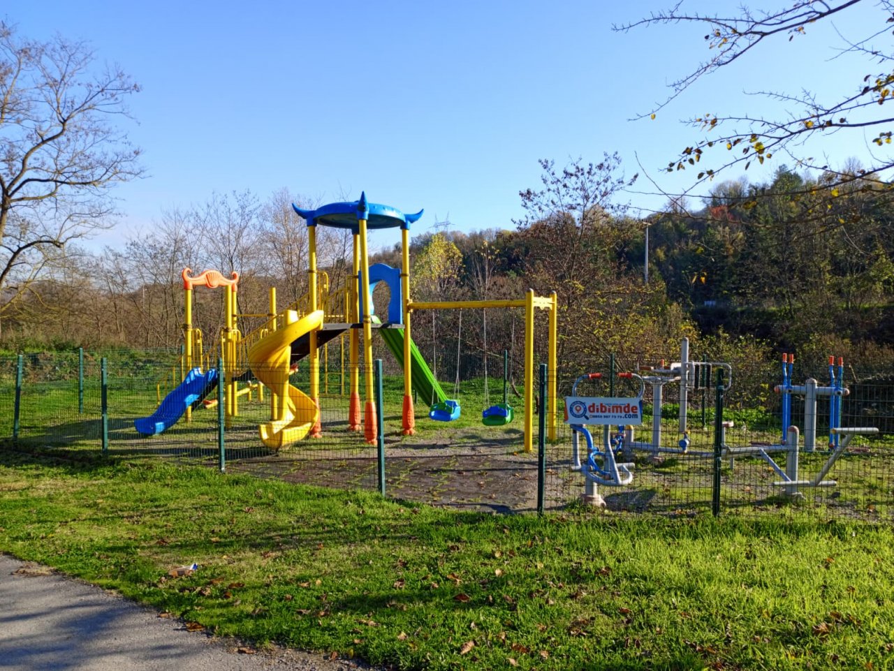 Akçay Mahallesi Park 4