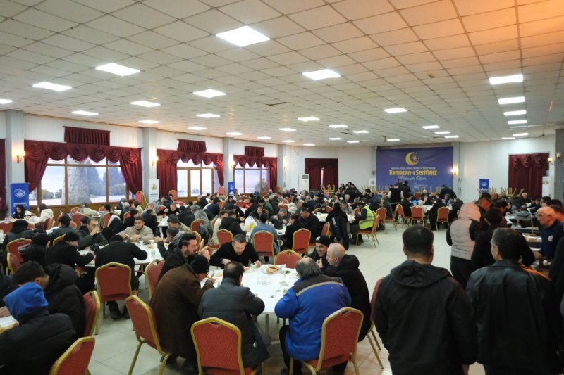 Sapanca'da Ramazan Boyunca İftar Sofrası