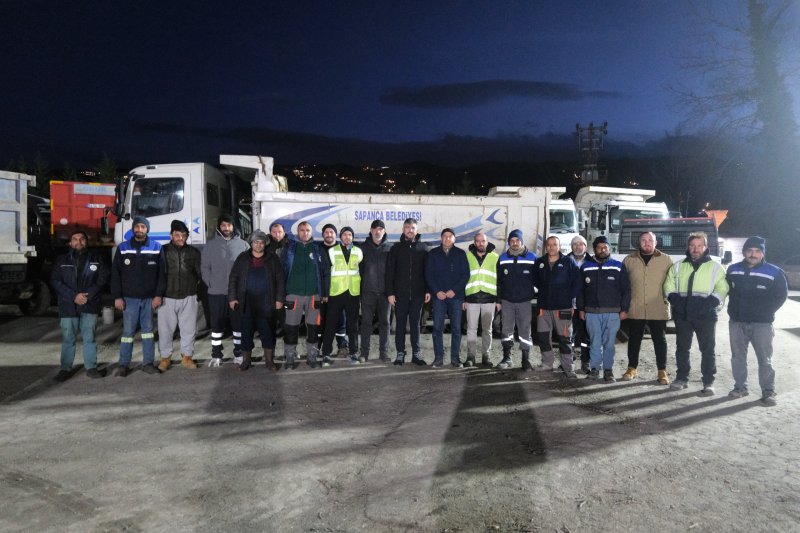 Sapanca Belediye Ekipleri Şiddetli Rüzgâr ve Fırtınada Sahada