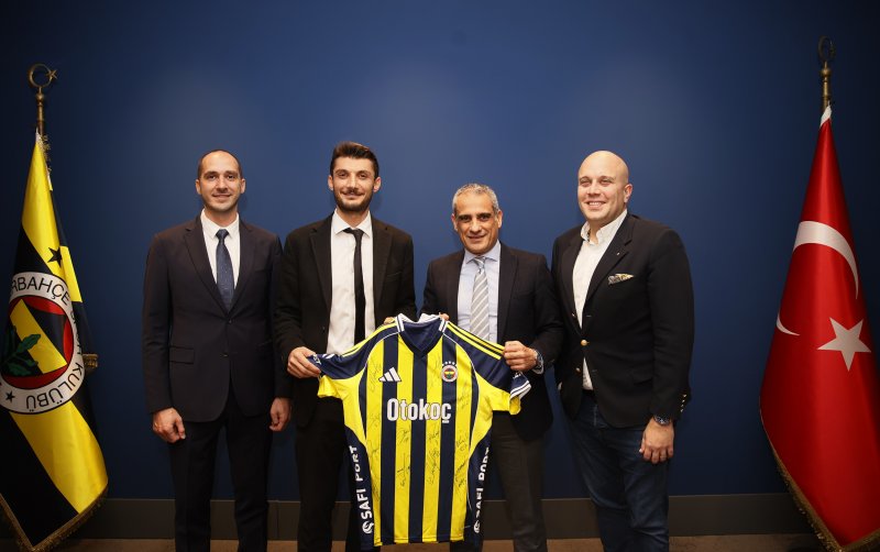 Sapanca Belediyesi ile Fenerbahçe Spor Kulübü Arasında İmzalar Atıldı